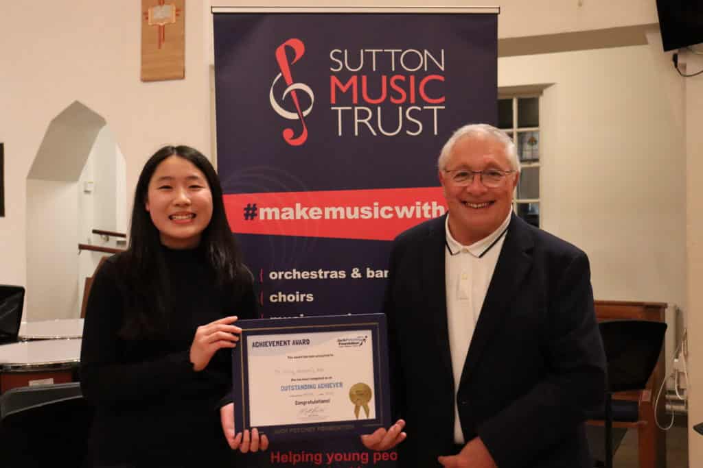 Photo of Tsz Ching Natalie receiving her Jack Petchey award